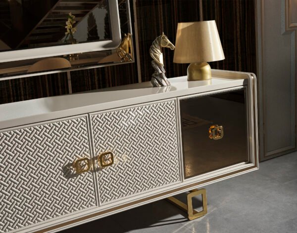 Class Dining Room Console